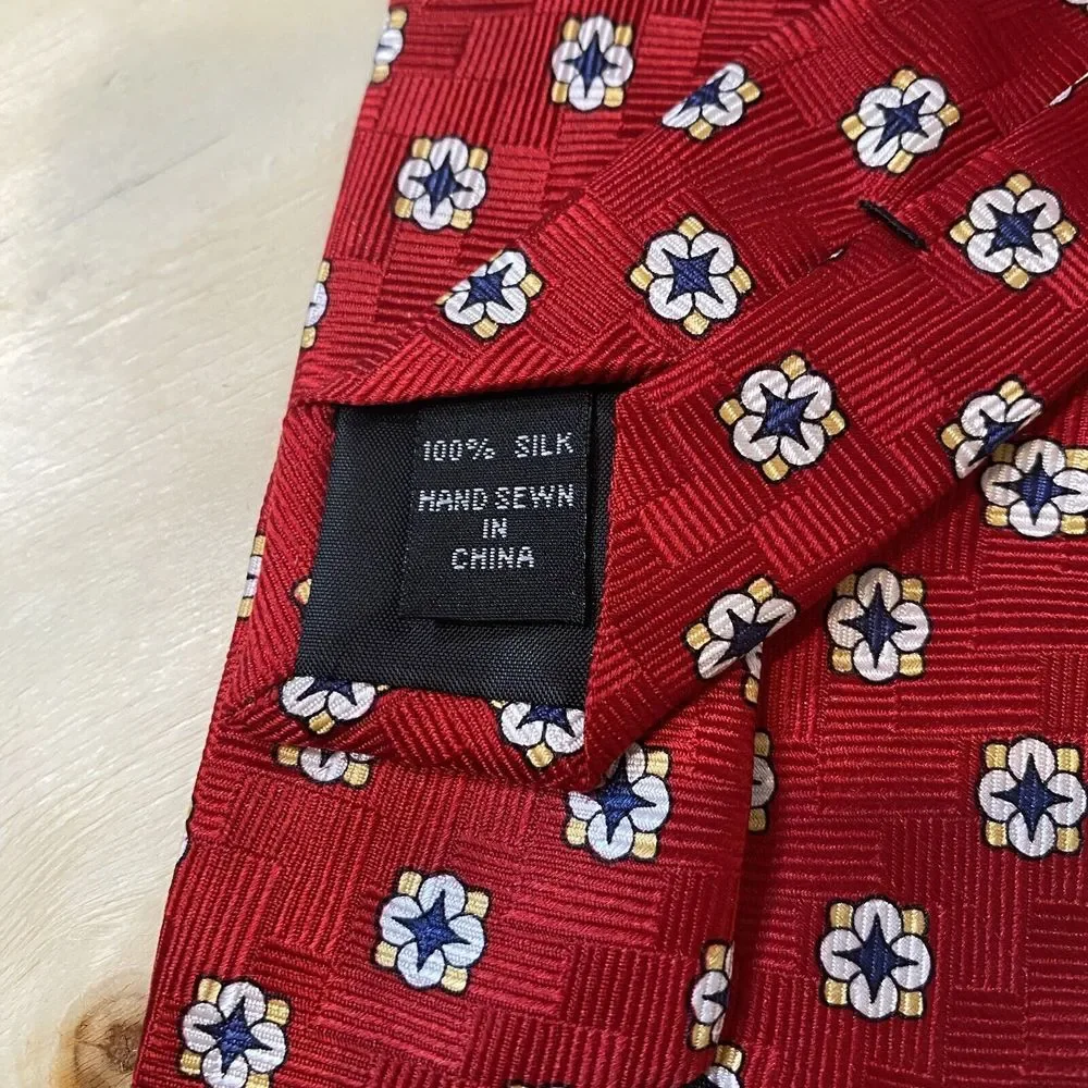 Rooster Men's 100% Silk Tie Neck Tie Red with‎ Blue and White Design Hand Sewn